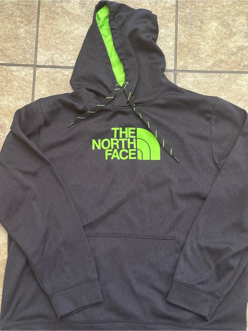 Bundle of 2 NWOT The North Face Hoodies with Neon Green & Bright Orange Logos2XL - Picture 2 of 9